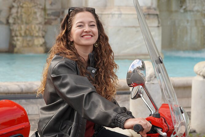 Roma Vespa Tour Pick-up from Hotel - Terrazza del Gianicolo: the panoramic finish