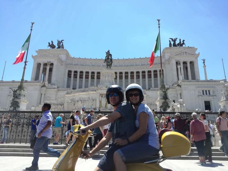 Rome: 125cc Vespa Primavera 24-, 48-, or 72-Hour Rental - Piazza Venezia and the Spanish Steps, without the taxi bill