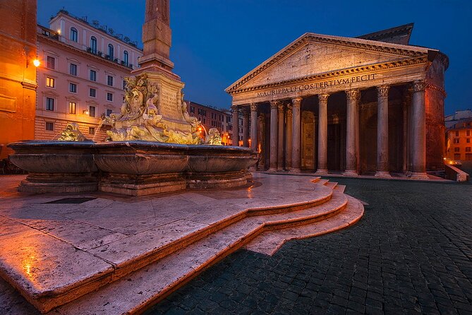 Rome 2 hour Golf Cart night tour with Hotel Pickup - Trevi Fountain and Piazza Navona: the classics, but in calmer mode