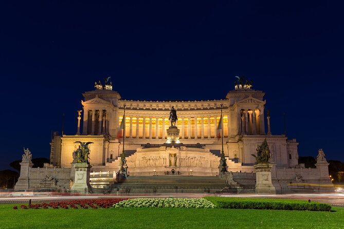 Rome 2 hour Golf Cart night tour with Hotel Pickup - Spanish Steps and People Square: the night view warm-up