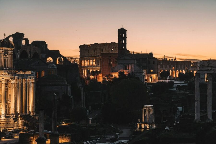 Rome: Ancient Rome Night Tour - Rione Monti: Julius Caesar’s neighborhood and street-level Roman texture