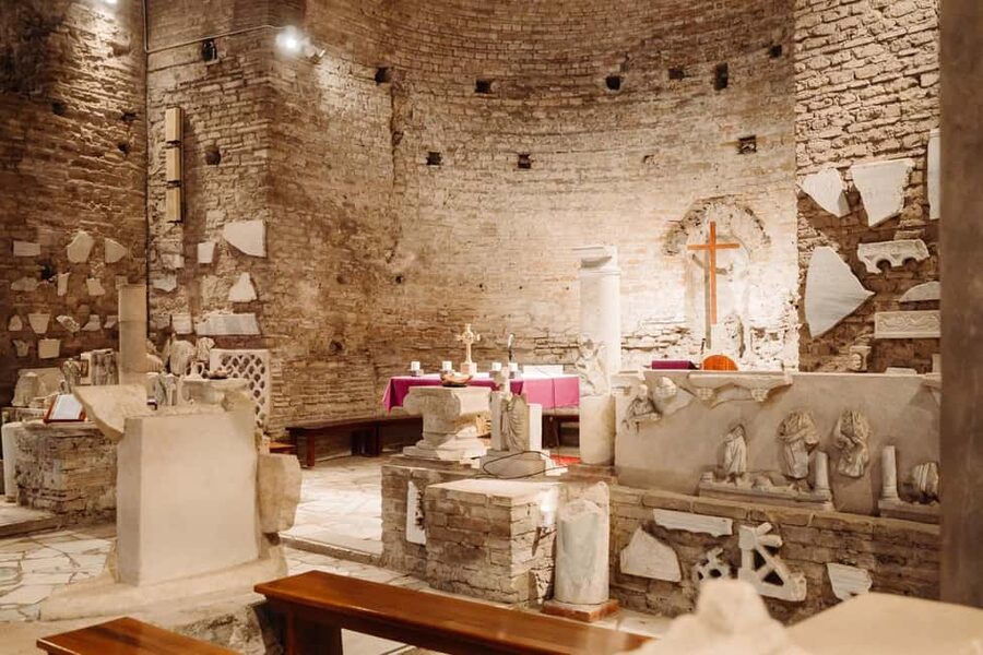 Rome: Appian Way, Aqueducts, and Catacombs Tour - Who should book this Appian Way, aqueducts, and catacombs tour