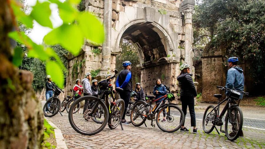 Rome: Appian Way Aqueducts Bike Tour (UPG Catacombs & Lunch) - Key highlights