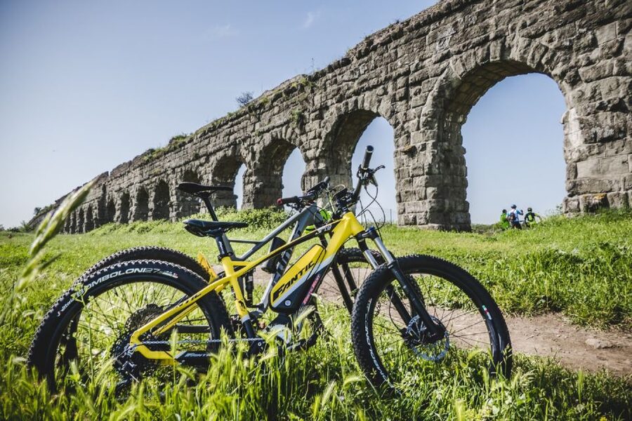 Rome: Appian Way Aqueducts Bike Tour (UPG Catacombs & Lunch) - The 5-hour lunch or aperitif plan, and why it changes the feel of the day