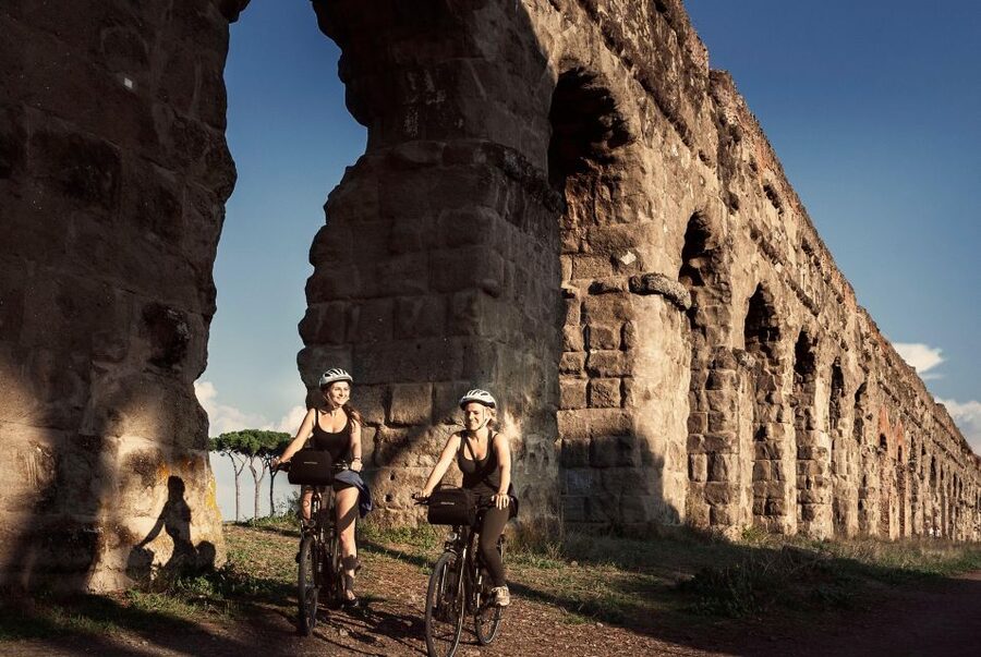 Rome: Appian Way, Catacombs & Roman Aqueducts Top EBike Tour - Meeting at Via Labicana and Getting Bike-Ready