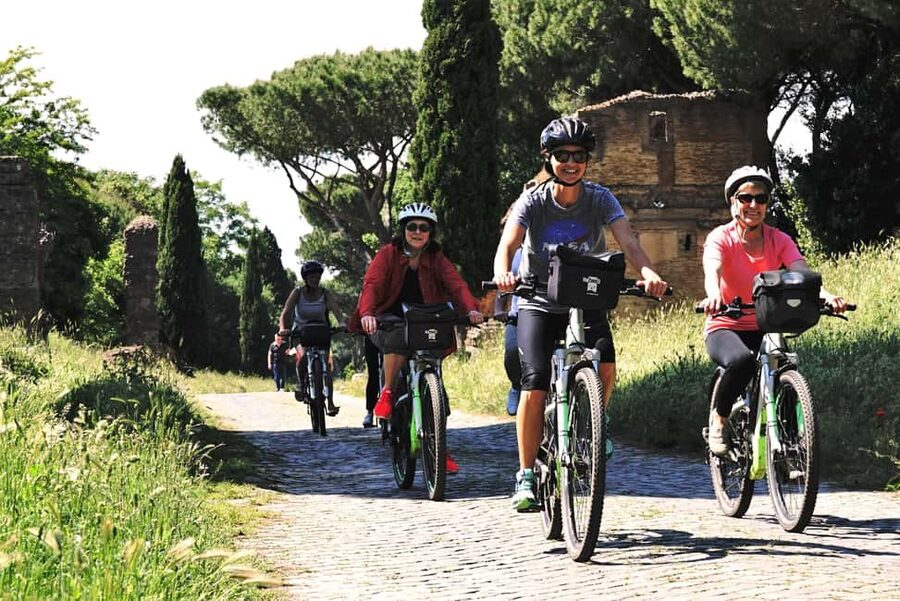 Rome: Appian Way & Roman Aqueducts Guided E-Bike Tour - Safety and the guide style: why it matters on mixed roads
