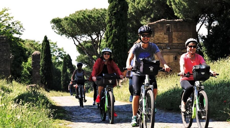 Rome: Appian Way & Roman Aqueducts Guided E-Bike Tour - Family fit and the weight limits that keep it safe