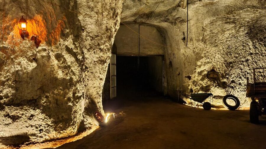Rome: Appian Way Underground Catacombs Bike Tour with Lunch - Appian Way Regional Park: why the ride route matters