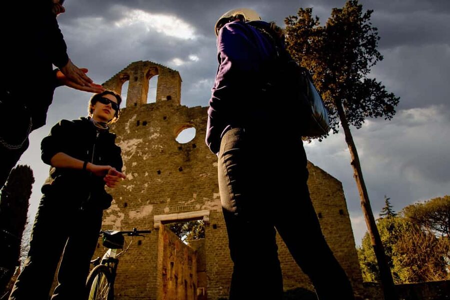 Rome: Appian Way Underground Catacombs Bike Tour with Lunch - Tomb of Cecilia Metella: a quick stop that hits hard