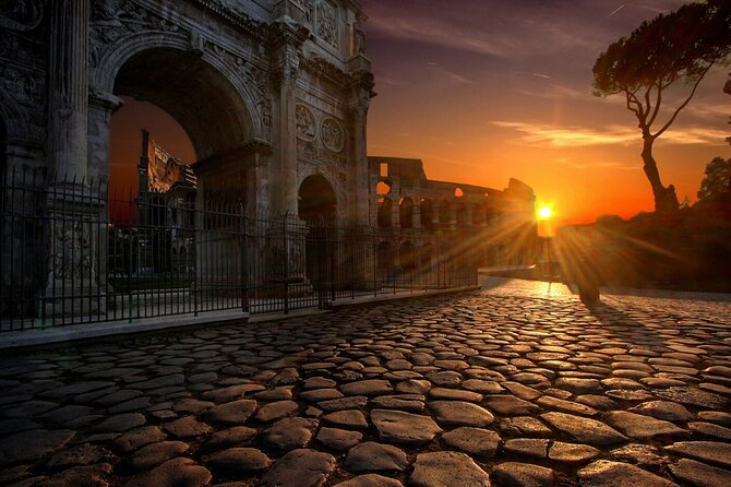 Rome at Night: Small Group Guided City Walking Tour - Piazza Venezia and the Big Symbols of Unified Italy
