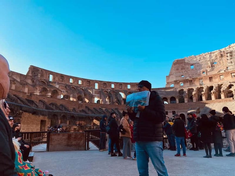 Rome at Sunset: Colosseum, Forum & Trevi Fountain Tour - Meeting at Santi Cosma e Damiano, and how not to lose time
