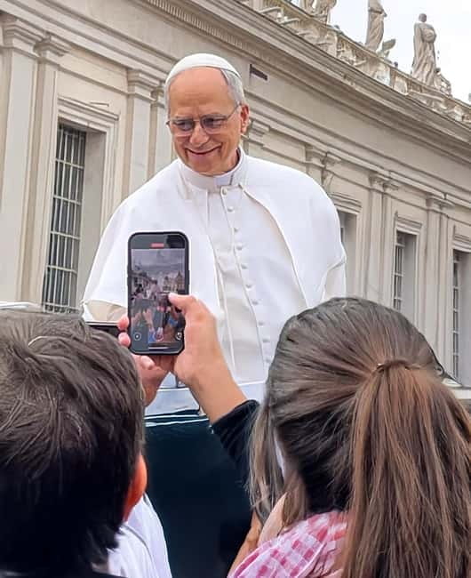 Rome: Audience Pope Leo XIV with Guided Tour - Meeting Near Via della Conciliazione and Getting Oriented Fast