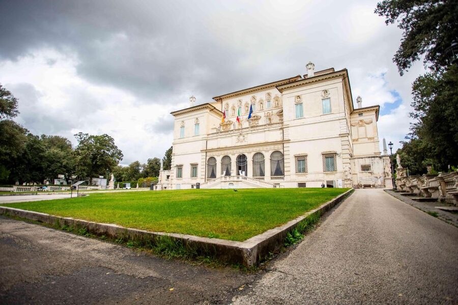 Rome: Borghese Gallery Skip-the-Line Entry and Guided Tour - Should you book this Borghese Gallery guided fast-track?