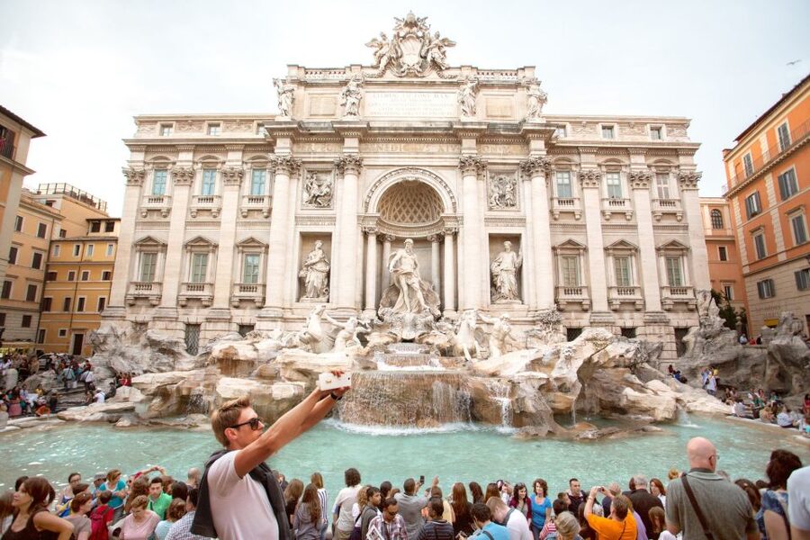 Rome by Night: 3-Hour Guided Walking Tour - Roman Forum and Imperial Forums: the overview that turns ruins into a map