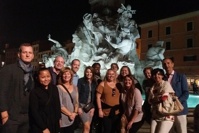 Rome by Night Walking tour Including Piazza Navona Pantheon and Trevi Fountain - Piazza Colonna, where politics and emperors share the same view