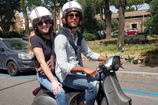 Rome by Vespa: Classic Rome Tour with Pick up - Zoom Out to Caracalla, the Appian Way, and the Pyramid of Cestius