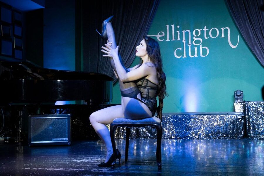 Rome: Cabaret Burlesque Show Experience with Dinner - Reserved Table Dinner: What You Get and How You Actually Use It