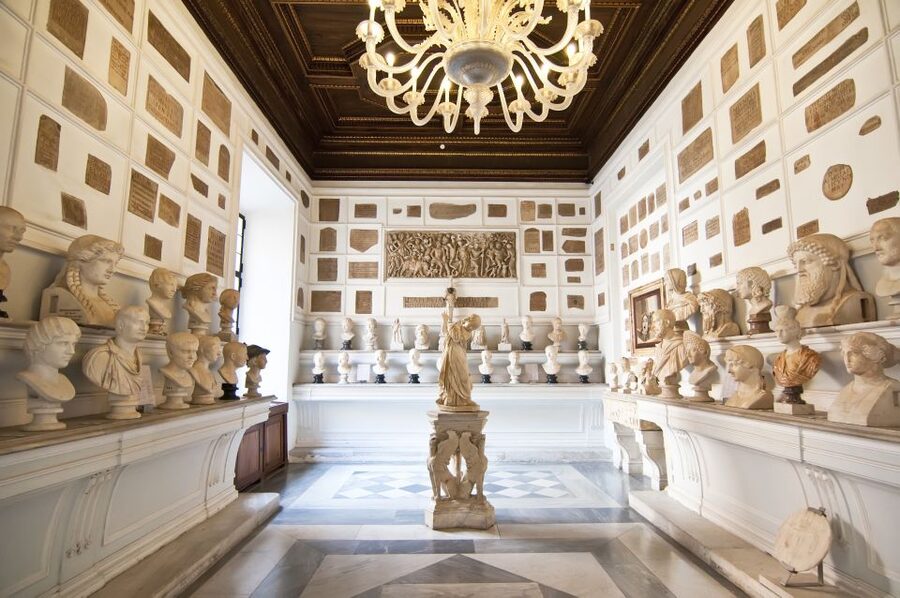 Rome: Capitoline Museums Experience with Multimedia Video - Centrale Montemartini add-on: an industrial setting for ancient art