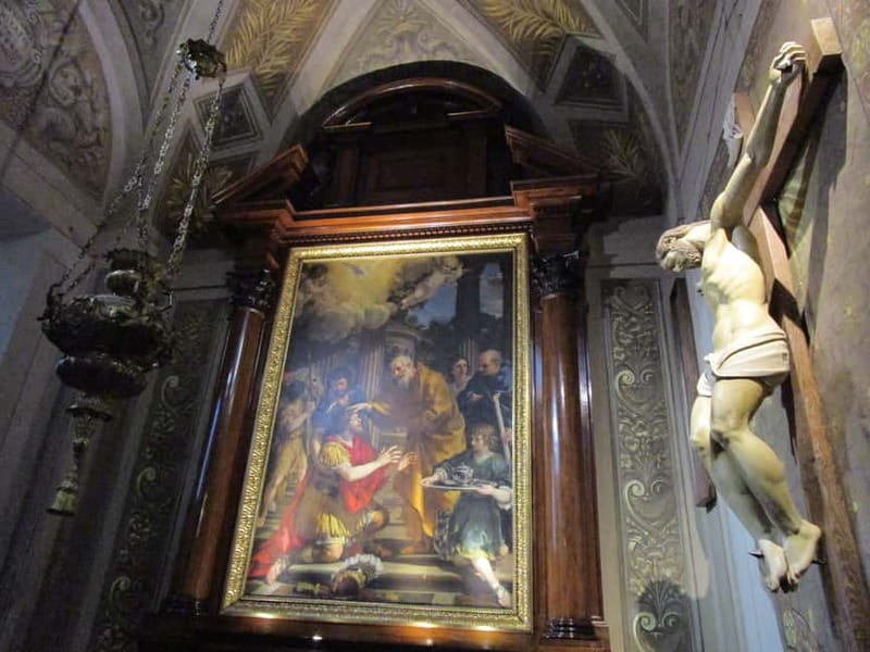 Rome: Capuchin Crypts Guided Tour with Audio Guide Option - Dress Code and Comfort Tips for a Smooth Visit