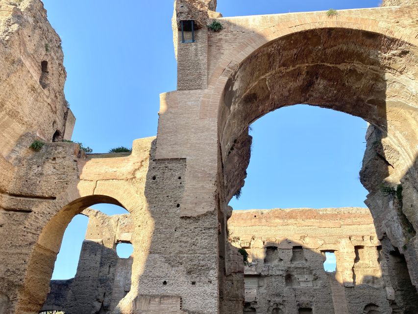 Rome: Caracalla Baths & Circus Maximus — Private or Shared - Meeting point near Circo Massimo, and why arriving early matters