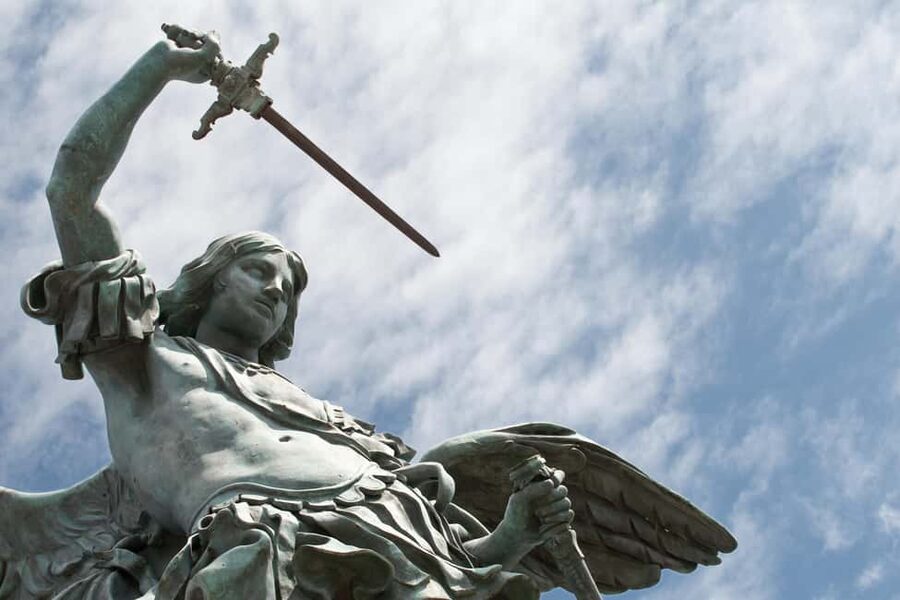 Rome: Castel Sant'Angelo Entry Ticket & Digital Audioguide - Rooftop terrace views of St Peter’s and Rome’s skyline