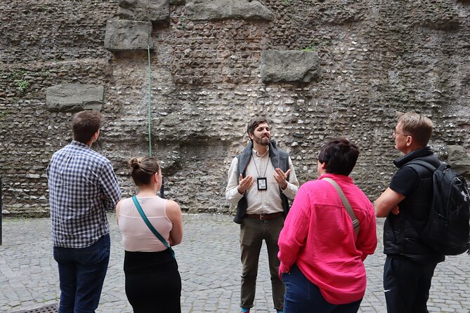 Rome: Castel Sant'Angelo Guided Tour - Terrace time: your best photo slot and your toughest climb