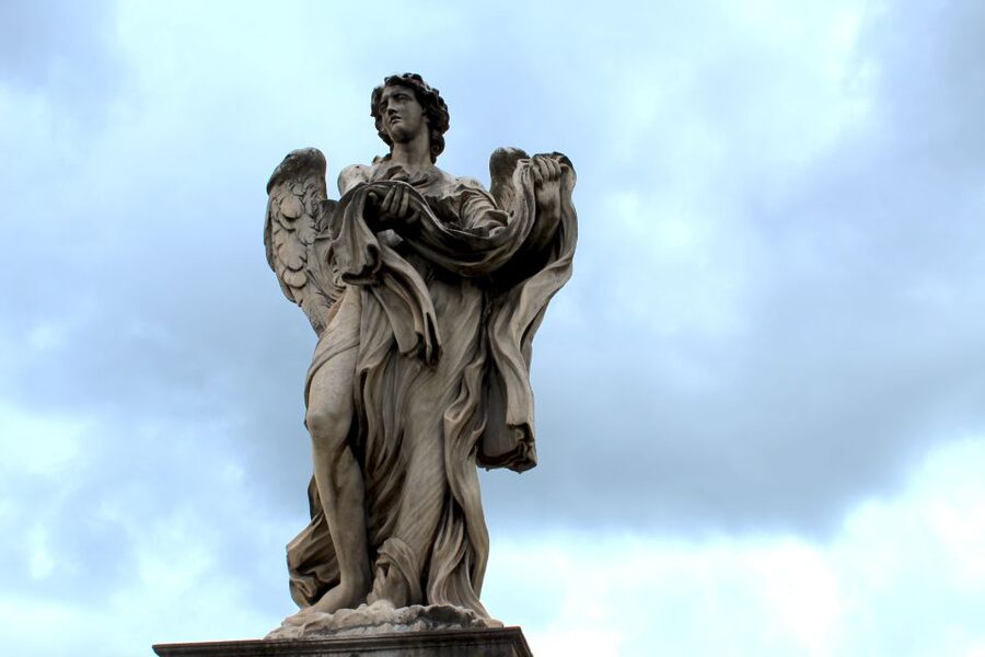 Rome: Castel Sant’ Angelo Ticket and Audio Guide - Entering The Mausoleum of Hadrian: Cylindrical Tomb Energy