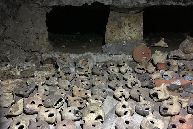 Rome Catacombs & Capuchin Crypts VIP Group Tour with Transfers - Roman Catacombs of San Callisto: what you should expect underground