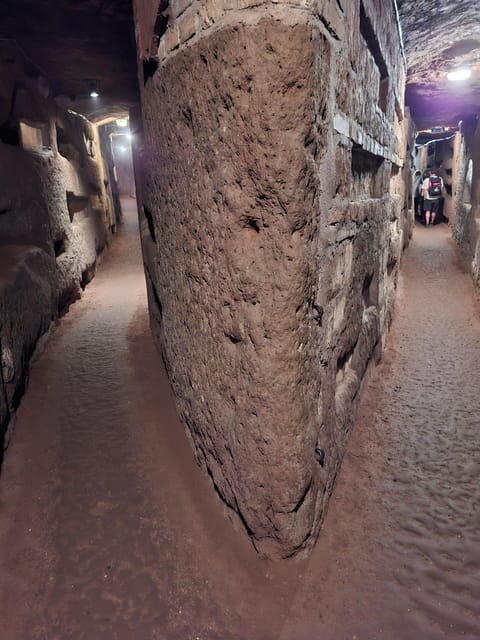 Rome: Catacombs Express ENGLISH Guided Tour - SKIP THE LINE - The garden briefing: your fast route into early Christian life