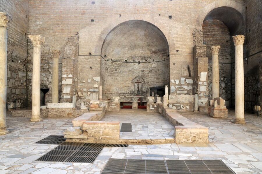 Rome: Catacombs of Domitilla Entry Ticket & Guided Tour - Where the tour starts: via delle Sette Chiese and the ticket office rule