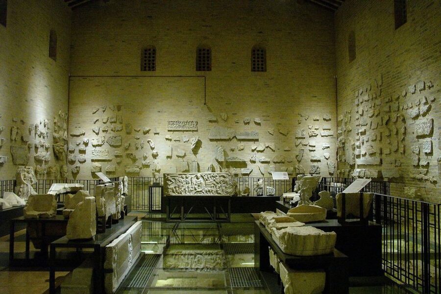 Rome: Catacombs of Priscilla Entry Ticket & Guided Tour - Frescoes and Early Christian Art: What You Might See