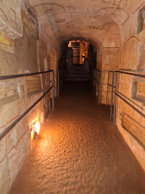 Rome: Catacombs Skip-the-Line Tour in English - Key things I’d watch for on this Rome catacombs tour