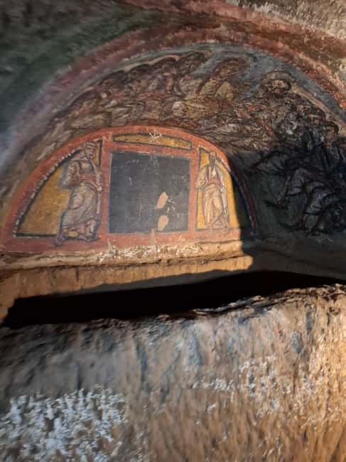 Rome: Catacombs Skip-the-Line Tour in English - Practical limits: English level, no photos, and mobility