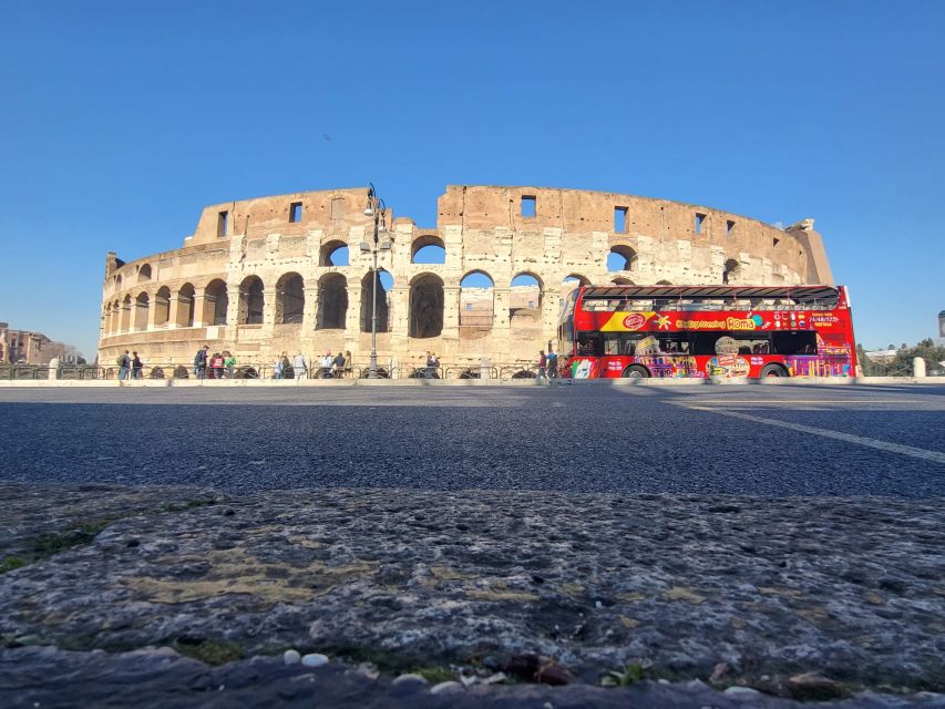 Rome: City Highlights Open-Top Bus Night Tour - Onboard WiFi and the Sightseeing App, Useful for Sharing Fast