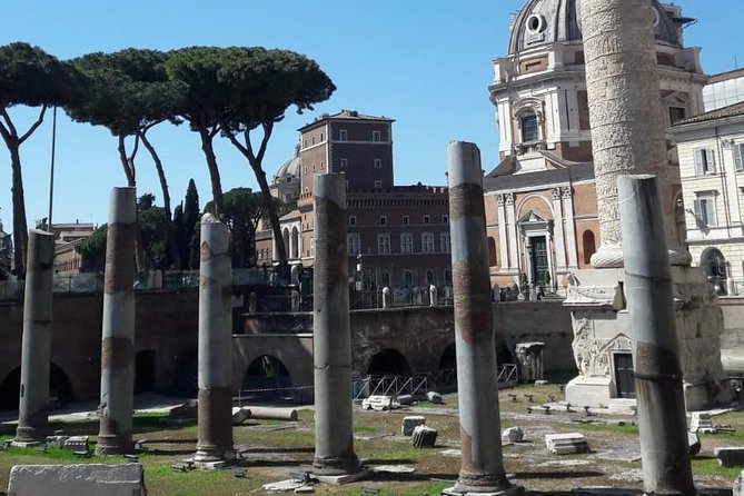 Rome city tour - Piazza Navona: Bernini fountains plus a snack break