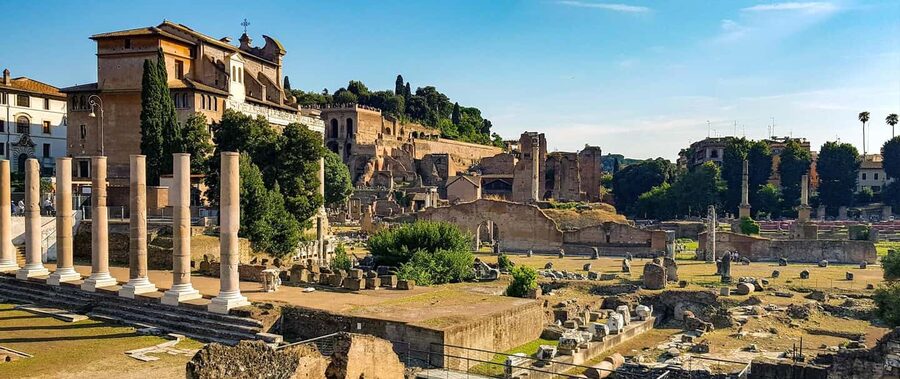 Rome: Colosseum Access with Official App & Arena Option - Paper Map With 3D Reconstructions: Your Secret Weapon in the Ruins