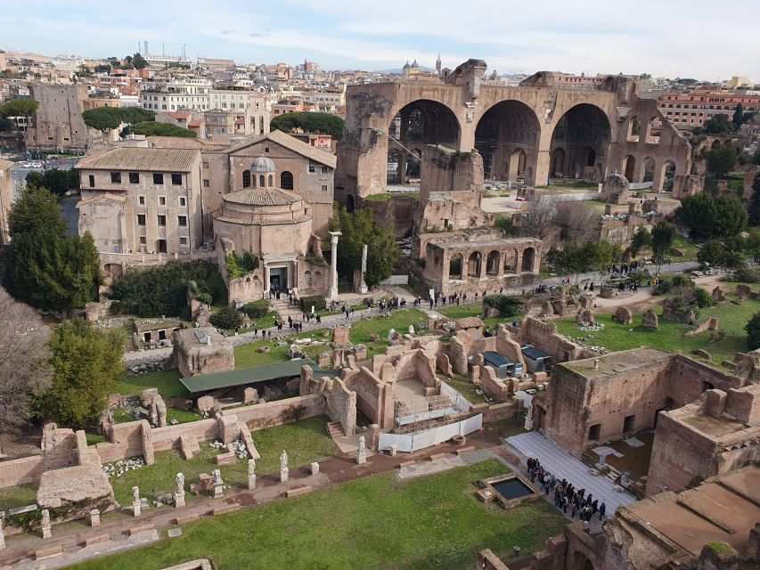 Rome: Colosseum Arena Floor, Roman Forum & Palatine Tour - Key things worth your time