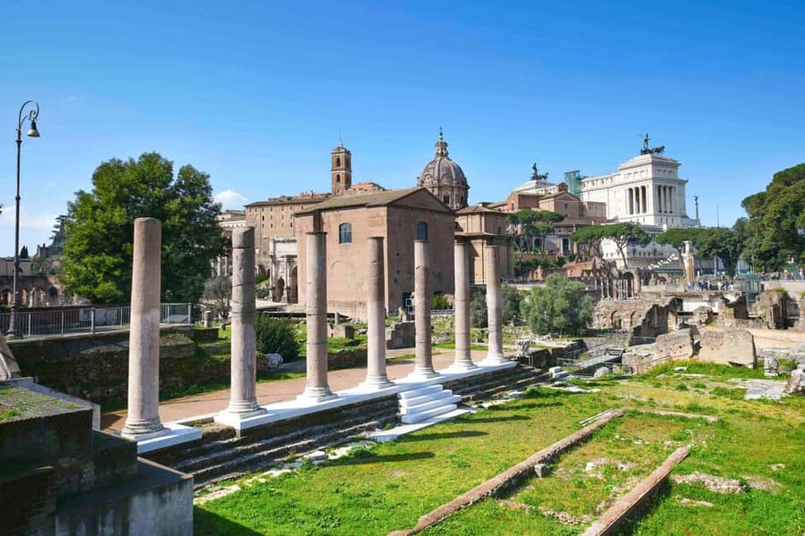 Rome: Colosseum Arena, Forum & Palatine Hill Guided Tour - Roman Forum Stops: Vestal Virgins, Temple of Saturn, and Power in Stone