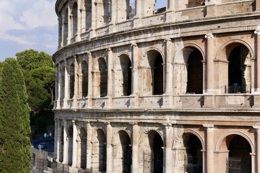 Rome: Colosseum Arena Guided Tour with Roman Forum Option - Your 1-hour Colosseum Arena floor moment: where the view changes