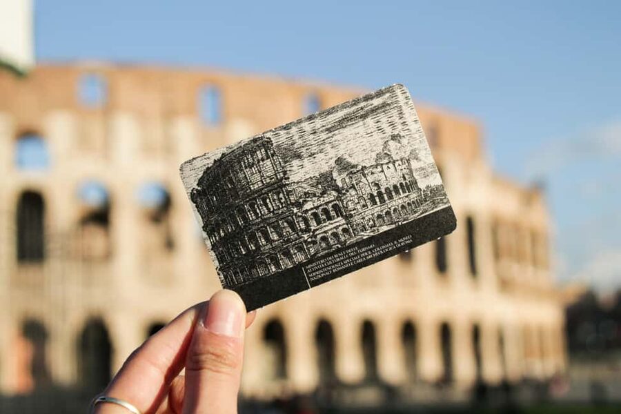 Rome: Colosseum Arena, Roman Forum, and Palatine Hill Tour - Small-Group Structure and Headphones That Keep You Moving