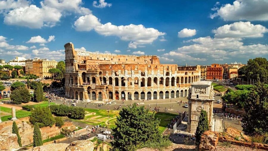 Rome: Colosseum Arena, Roman Forum, and Palatine Hill Tour - Entering The Colosseum With Clear Timing and Security in Mind