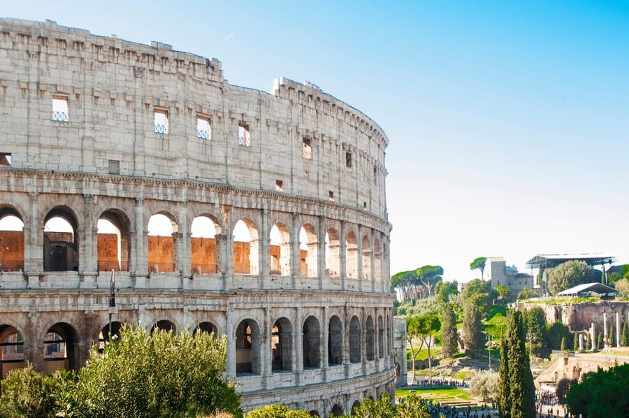 Rome: Colosseum Arena, Roman Forum & Palatine Tour - Palatine Hill: views and the feel of elite Rome