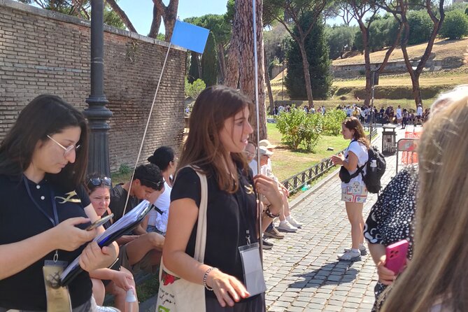 Rome: Colosseum Entrance and Virtual Reality Experience - What to know before you go: IDs, luggage rules, water, and weather
