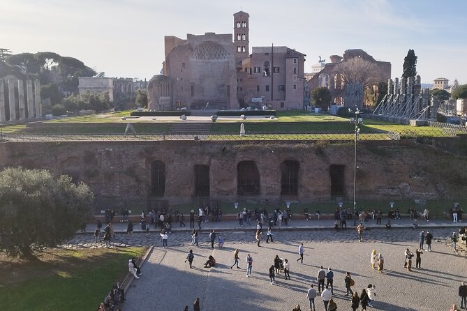 ROME:COLOSSEUM EXPRESS GLADiATOR ARENA SMALL GROUP/PRIVATE TOUR - Radio Headsets: The Quiet Superpower in a Loud Place