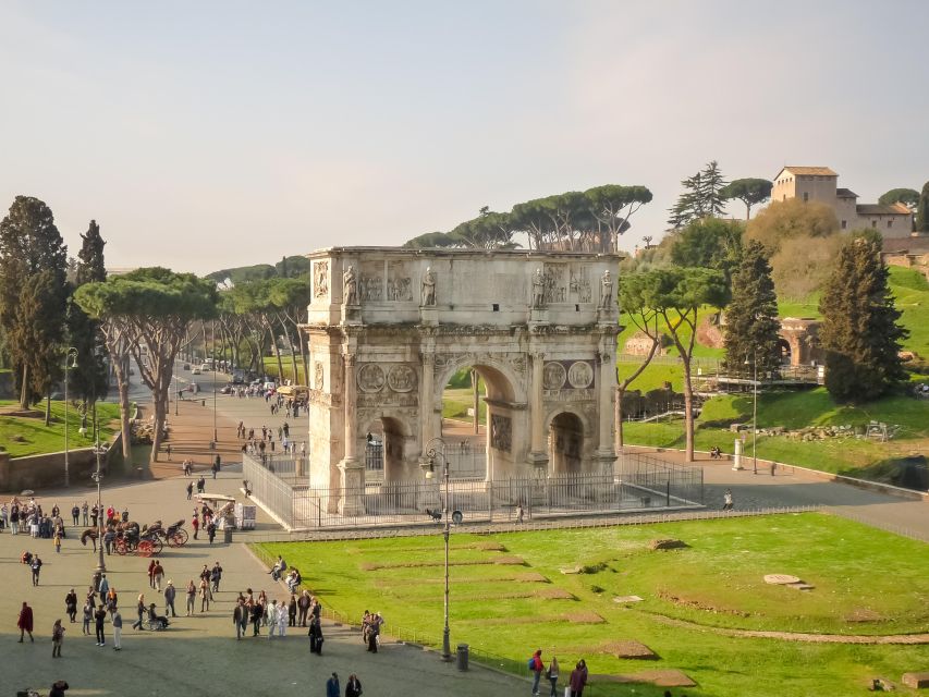 Rome: Colosseum, Forum, and Palatine Hill Guided Tour - How the guides shape the experience