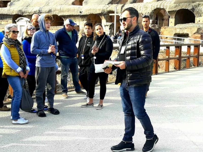Rome: Colosseum Gladiator's Arena and Roman Forum Tour - How to choose: Who should do self-audio, and who should do private?