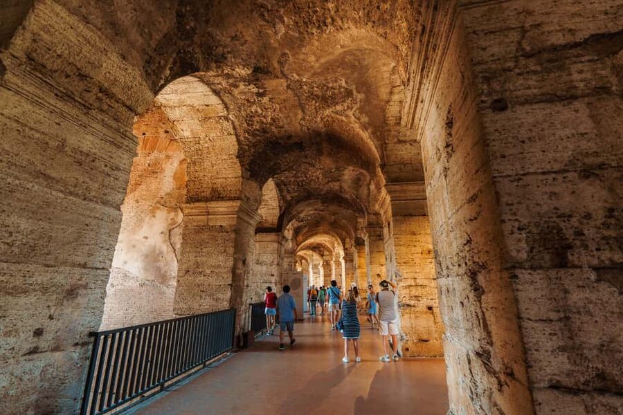 Rome: Colosseum, Palatine Hill, and Forum Guided Experience - The Guide Makes the Day: Standout Names From Real Experiences
