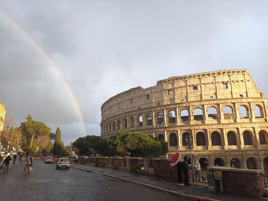 Rome: Colosseum, Palatine Hill, & Roman Forum Walking Tour - Where to meet and what to expect before you even start