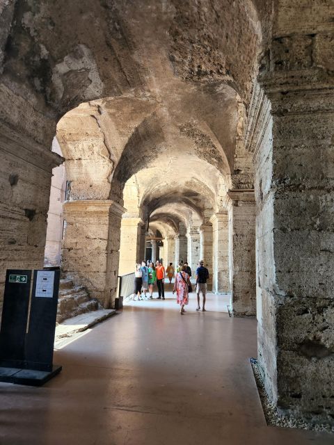Rome: Colosseum, Roman Forum, and Palatine Hill Ancient Tour - Getting There and Staying Sane Around Security