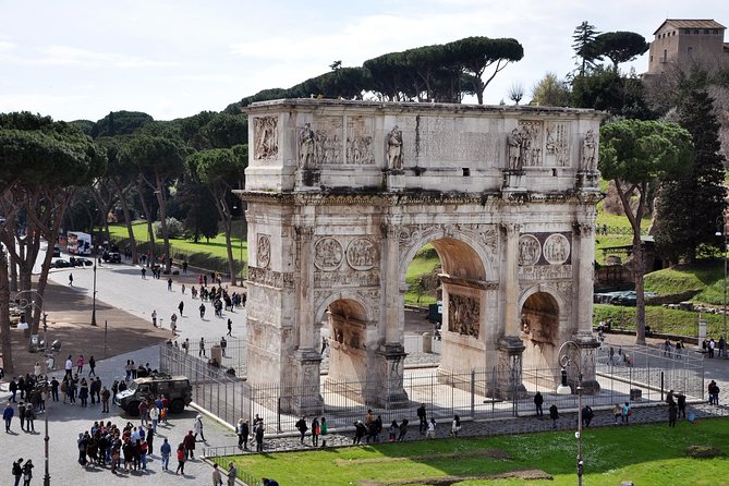 Rome: Colosseum, Roman Forum, and Palatine Hill Tour - Choosing guided or self audio, and what changes